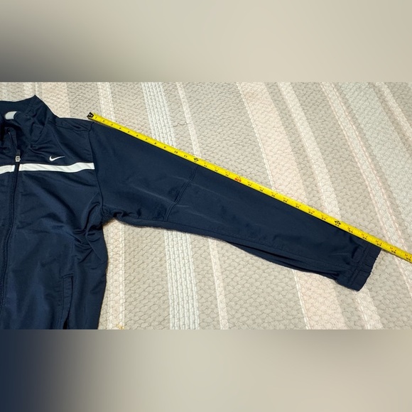 Nike Men's Navy Blue Jacket Size M Vintage - Picture 7 of 7